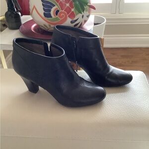Geox Short Black Booties